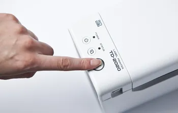 מדפסת מדבקות תעשייתית BROTHER TD-2020