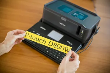 מדפסת מדבקות אלחוטית BROTHER PTD800W